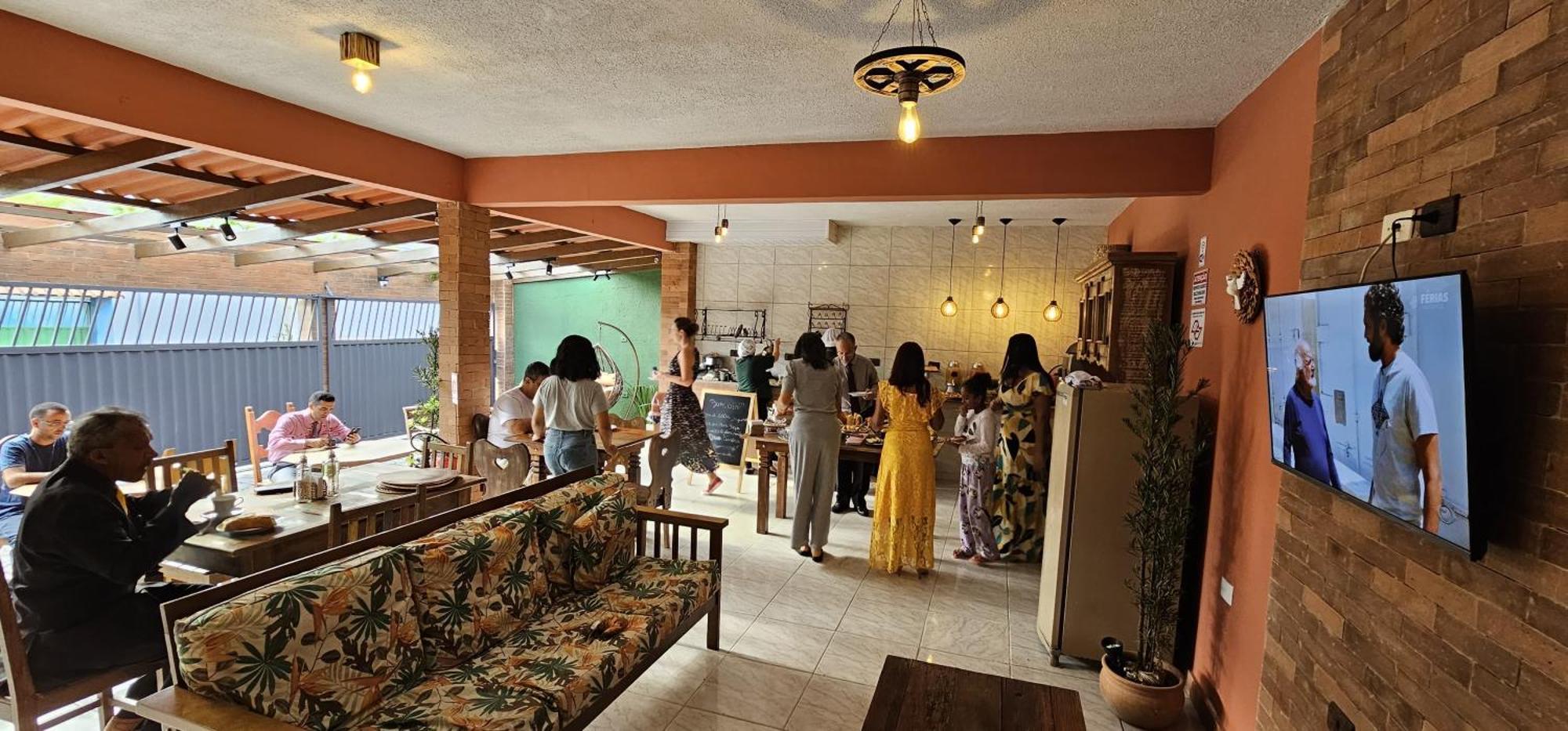 Casa Da Zeze Pousada & Hotel Itaborai Bagian luar foto